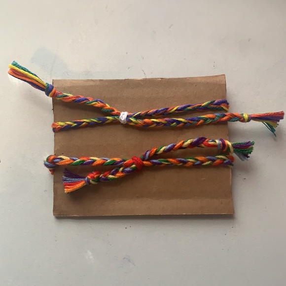 RAINBOW Homemade Friendship Bracelets Pack!🌈 - Picture 2 of 4